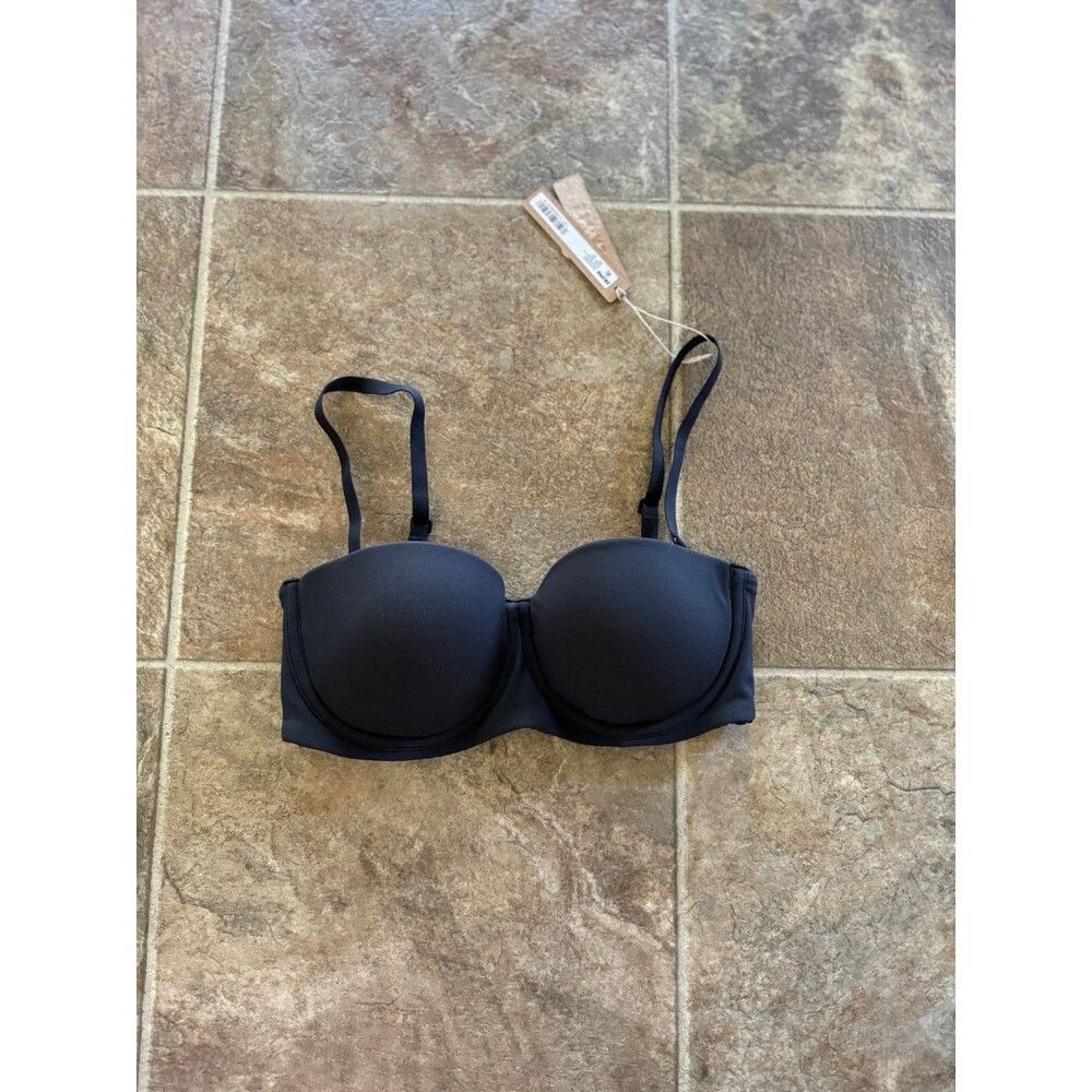 Skims Fits Everybody Strapless Bra Onyx Size 32C